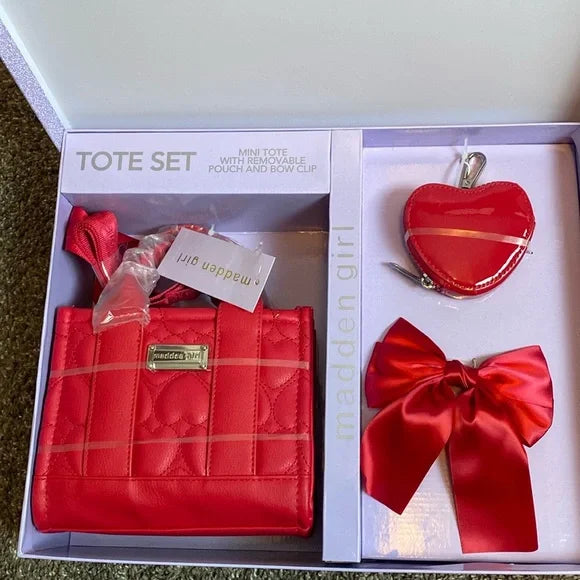 Steve Madden Tote Set